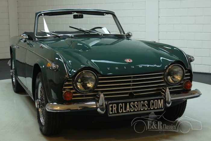Triumph TR4A IRS 1968 te koop bij ERclassics