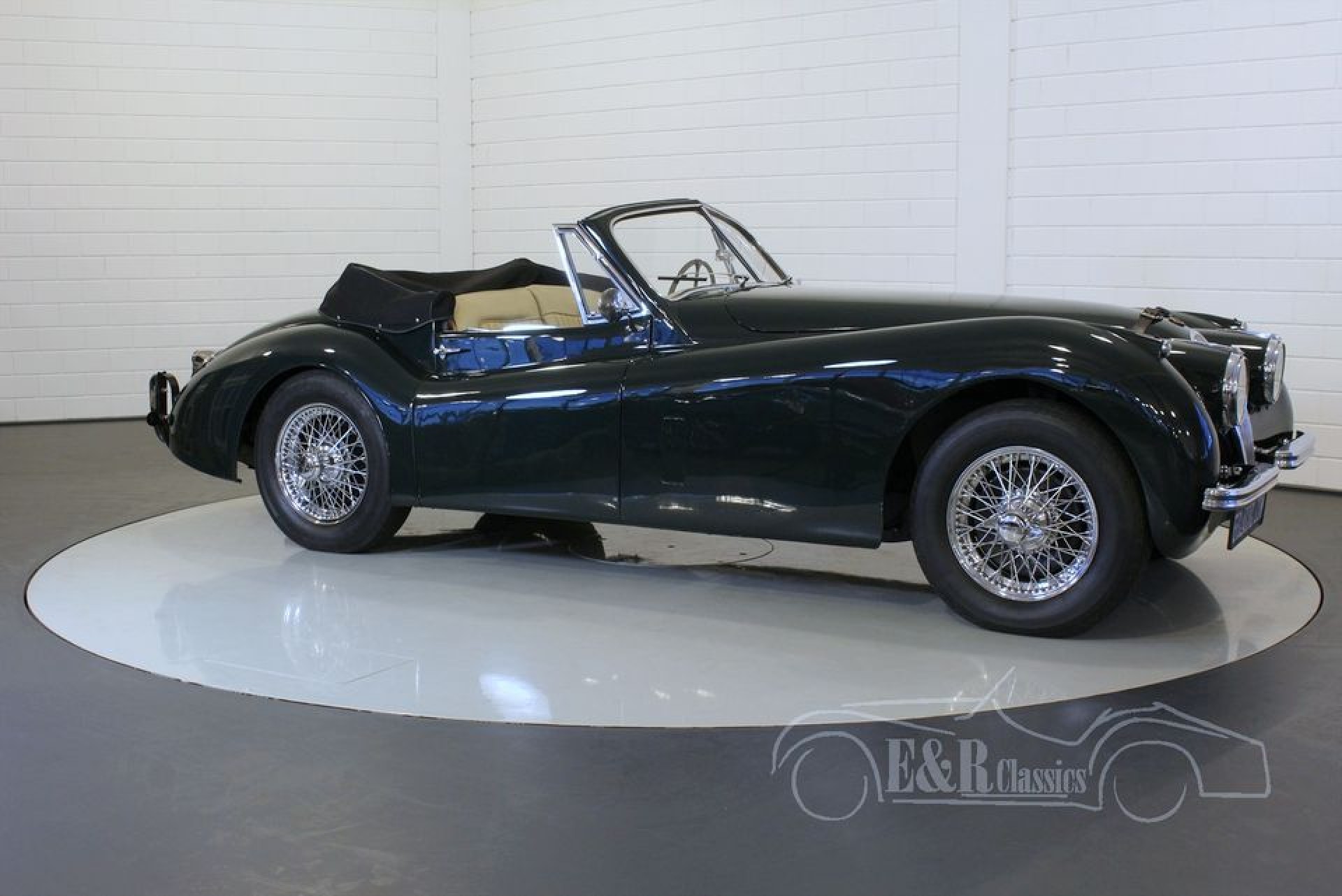 Jaguar XK120 DHC 1953 te koop bij ERclassics