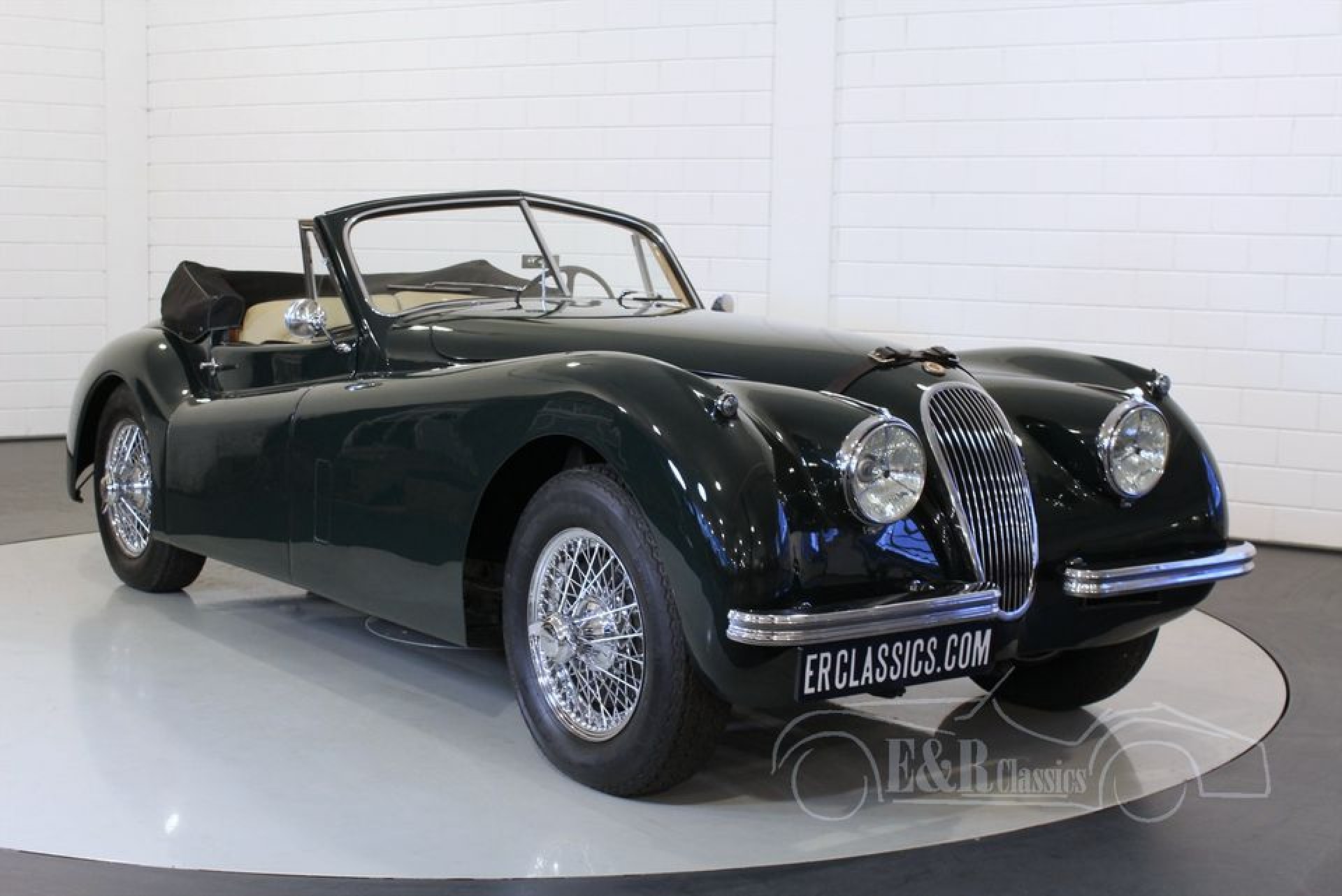 Jaguar XK120 DHC 1953 te koop bij ERclassics